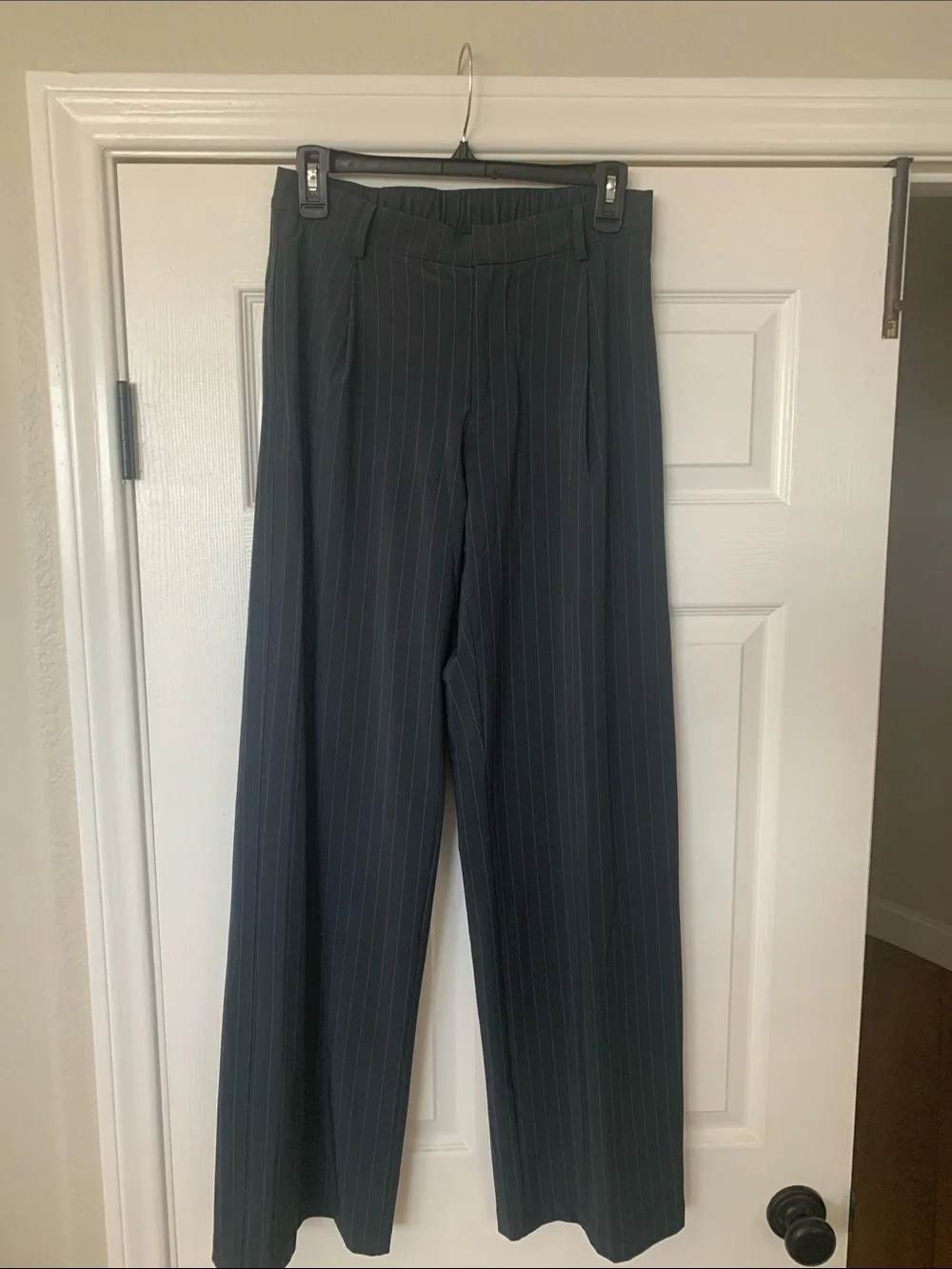 Vuori Wide Leg Pinstripe Pants in Dark Navy pinstripe NWOT